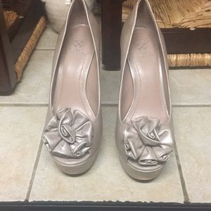 Vince camuto heel, worn twice